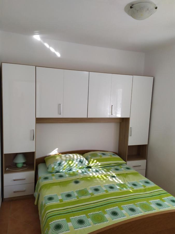 Apartmani Vjeko Vir Exteriér fotografie