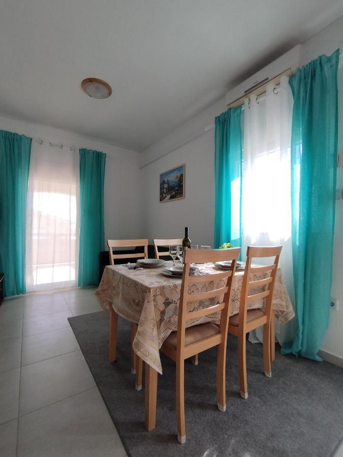 Apartmani Vjeko Vir Exteriér fotografie